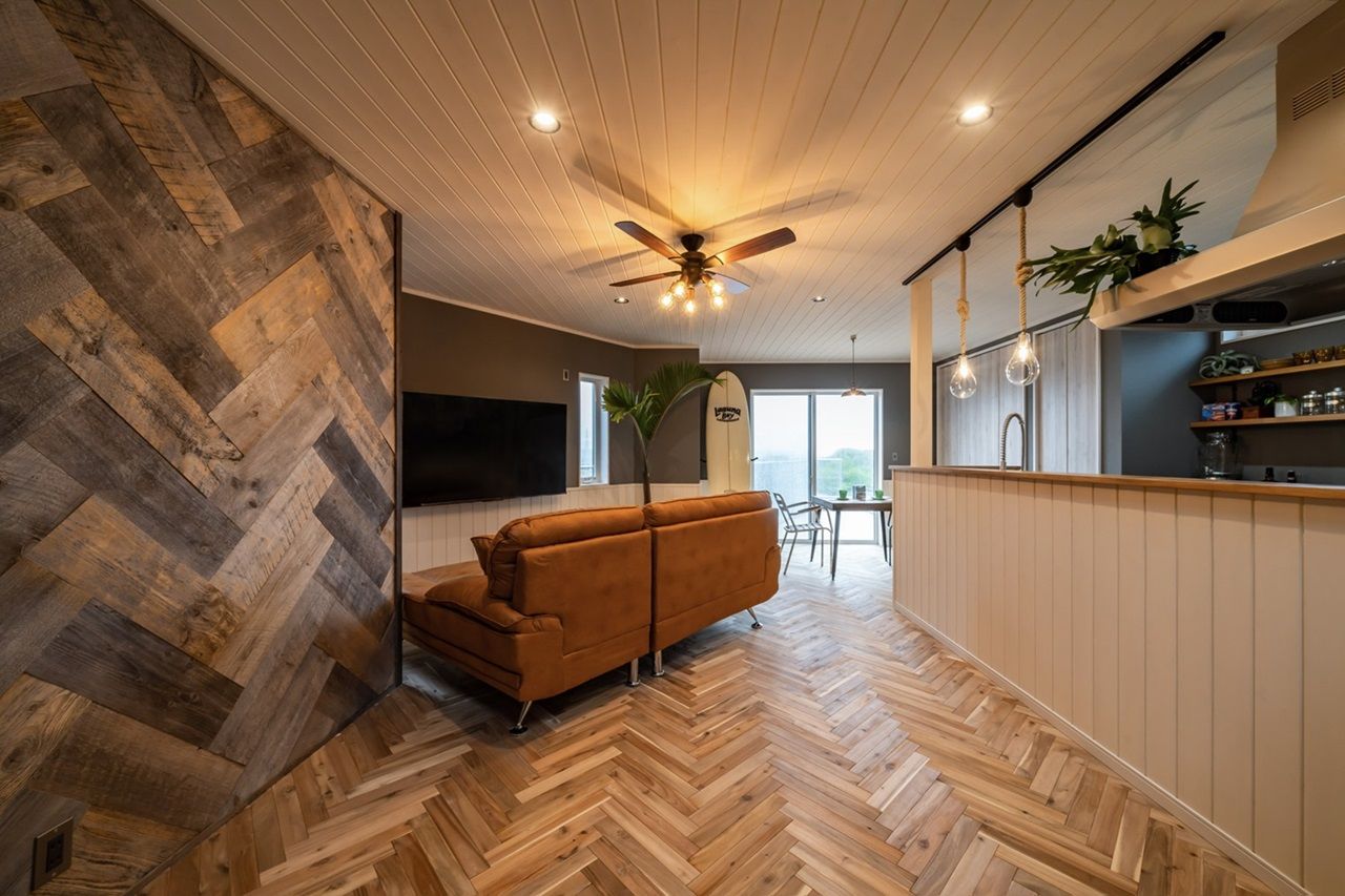 ash/佐藤工務店 【相模原市｜カバードポーチ｜二世帯住宅】間取りの工夫で、家族みんなの気配を感じられるアメリカンハウスの建築実例画像4