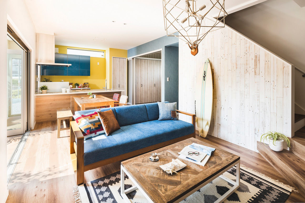 高橋開発の注文住宅 【大阪/2300万円台/2階建て/ロジア/間取り図有】中庭で存分に遊べるカリフォルニアスタイルのお家の建築実例画像2