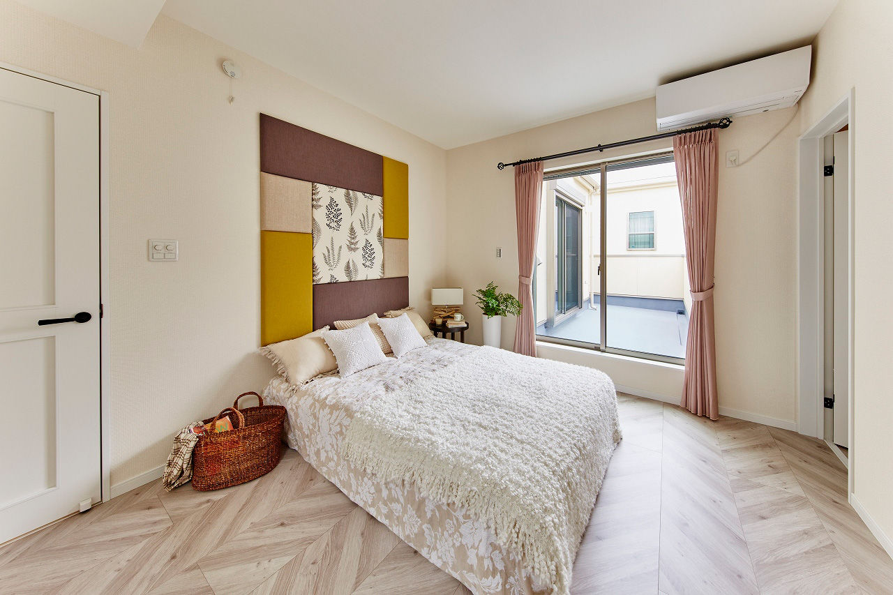 高橋開発の注文住宅 【大阪/2300万円台/中庭/延床33坪/間取り図有】土間収納やWICと収納充実でスッキリ暮らせる住まいの建築実例画像6