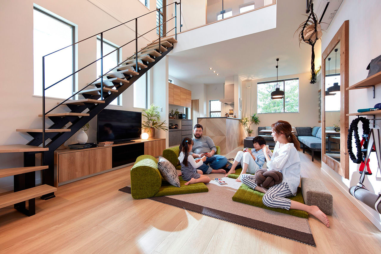 高橋開発の注文住宅 【大阪/2600万円台/延床32坪/間取り図有】ダイニングでの過ごし方を大切に考えた開放感溢れるくつろぎの家の建築実例画像2