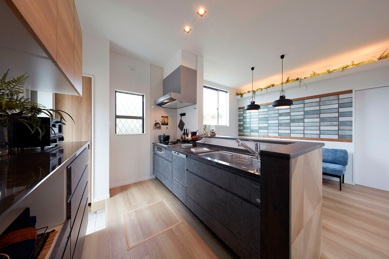 高橋開発の注文住宅 【大阪/2600万円台/延床32坪/間取り図有】ダイニングでの過ごし方を大切に考えた開放感溢れるくつろぎの家の建築実例画像5