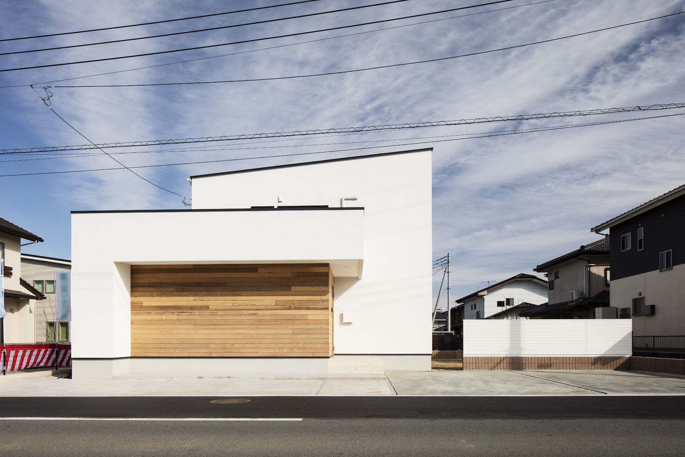 シブサワスタイル 美しくかつナチュラル研ぎ澄まされたデザインが秀逸な住まいの建築実例画像1