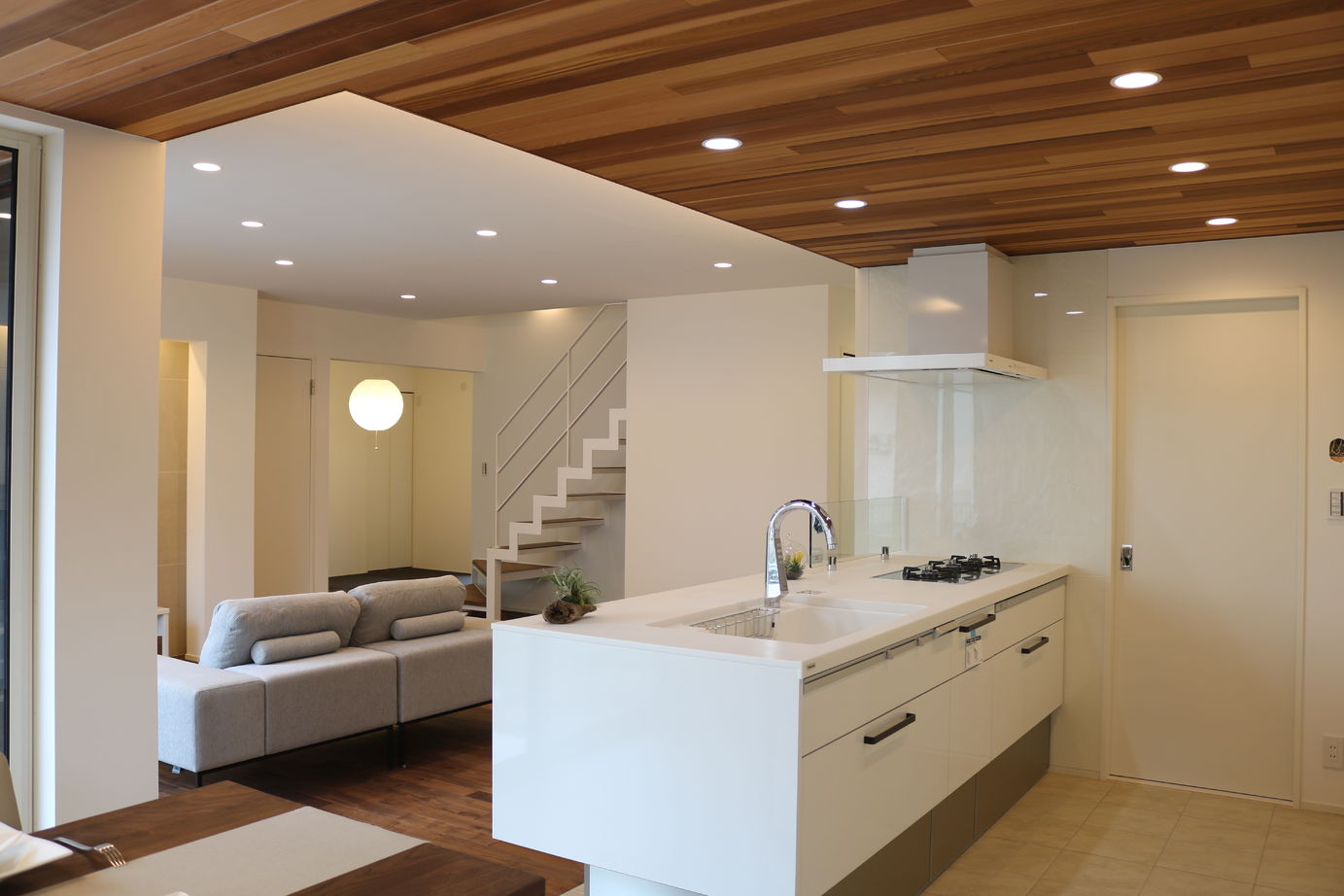 シブサワスタイル 美しくかつナチュラル研ぎ澄まされたデザインが秀逸な住まいの建築実例画像5