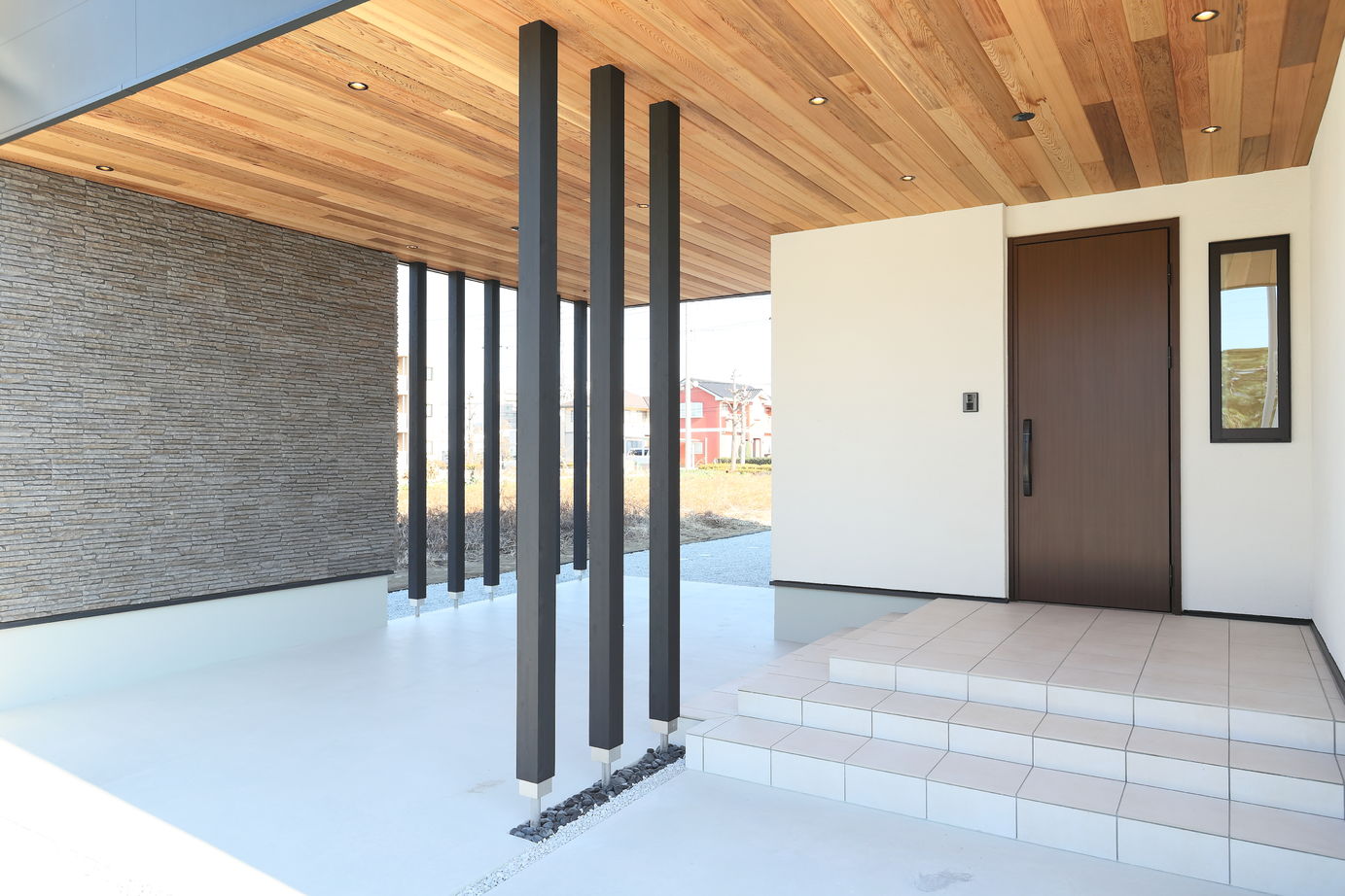 シブサワスタイル エントランス×ガレージのあるリゾートハウスの建築実例画像3