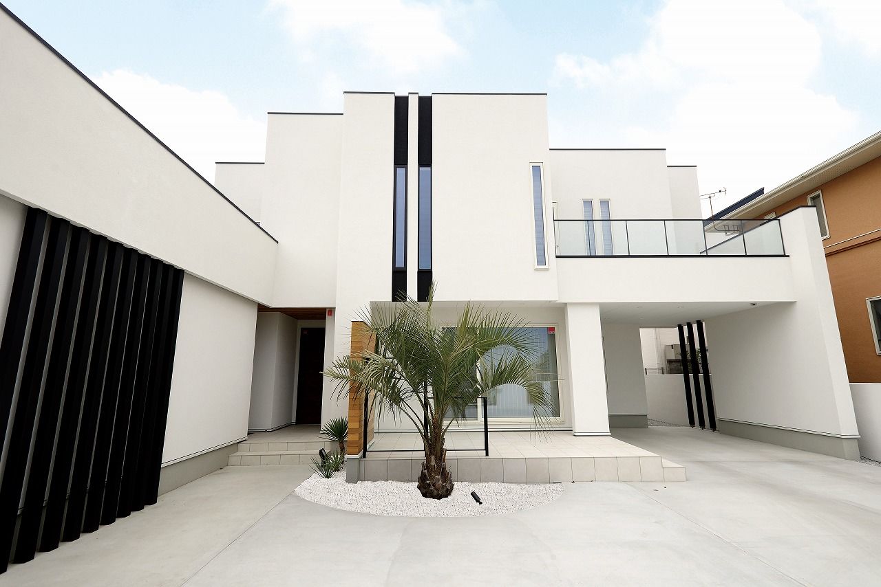 シブサワスタイル リゾートモダンな雰囲気漂う、高級感と洗練感が漂う二世帯住宅の建築実例画像3