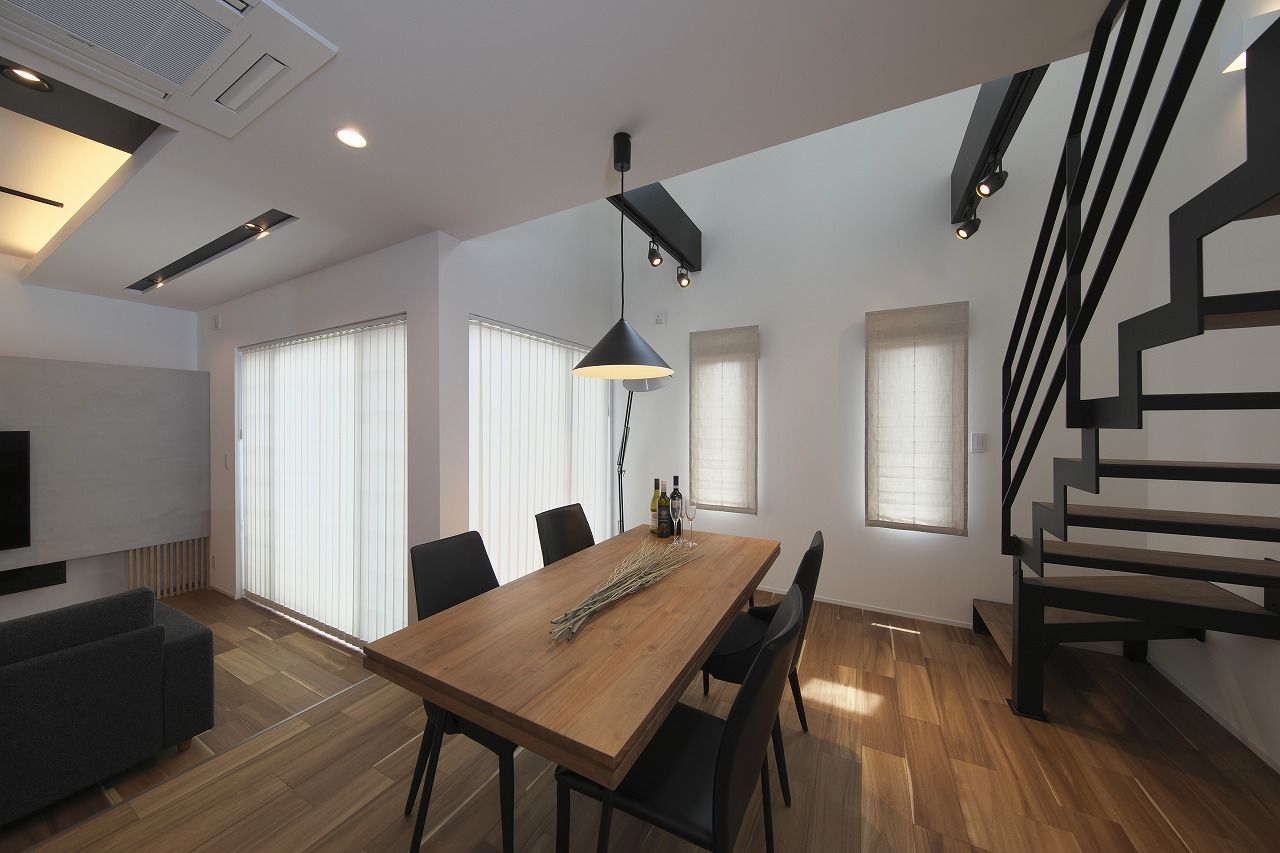 シブサワスタイル 【本体価格2200～2299万円】前橋モデルハウスを“いいとこ取り”した「デザインも住み心地も最高級」の住まいの建築実例画像1