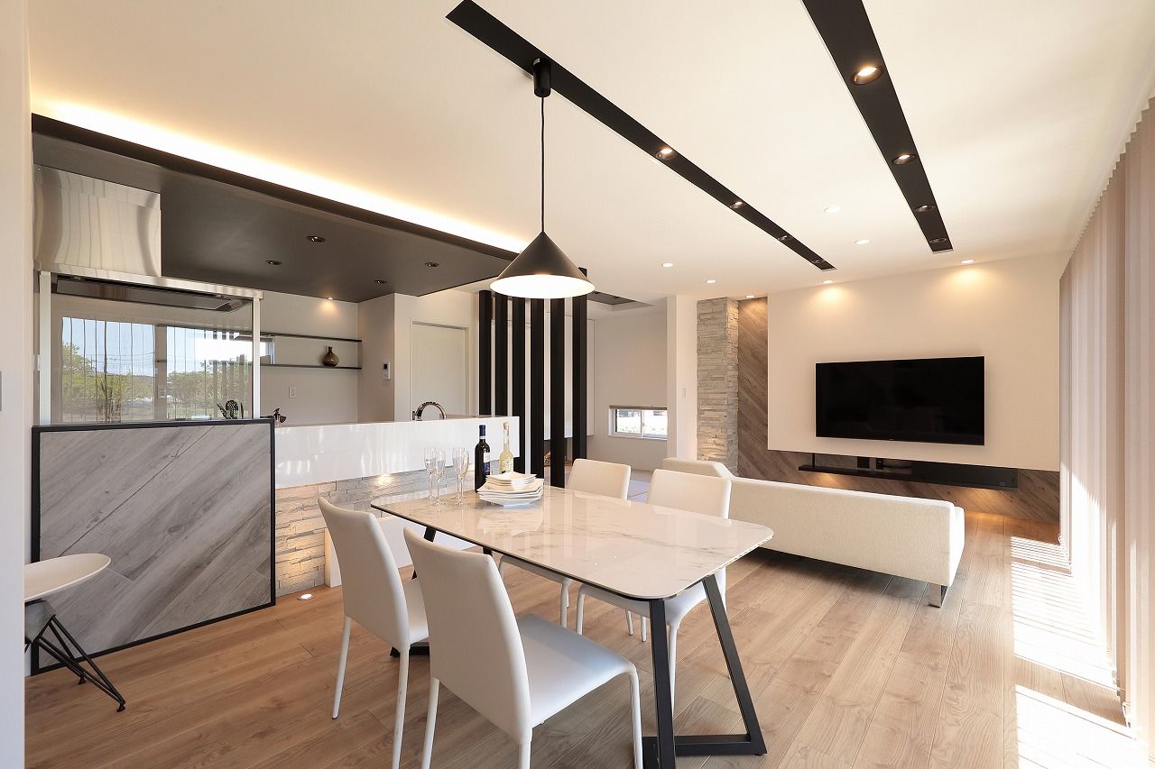 シブサワスタイル 【本体価格2800～2899万円】360°をフルに使って表現。敷地を活かしてリゾートスローライフを愉しむ、ナチュラルモダンの建築実例画像2