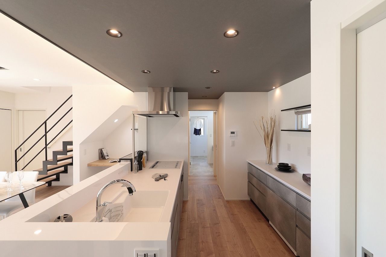 シブサワスタイル 【本体価格2800～2899万円】360°をフルに使って表現。敷地を活かしてリゾートスローライフを愉しむ、ナチュラルモダンの建築実例画像6