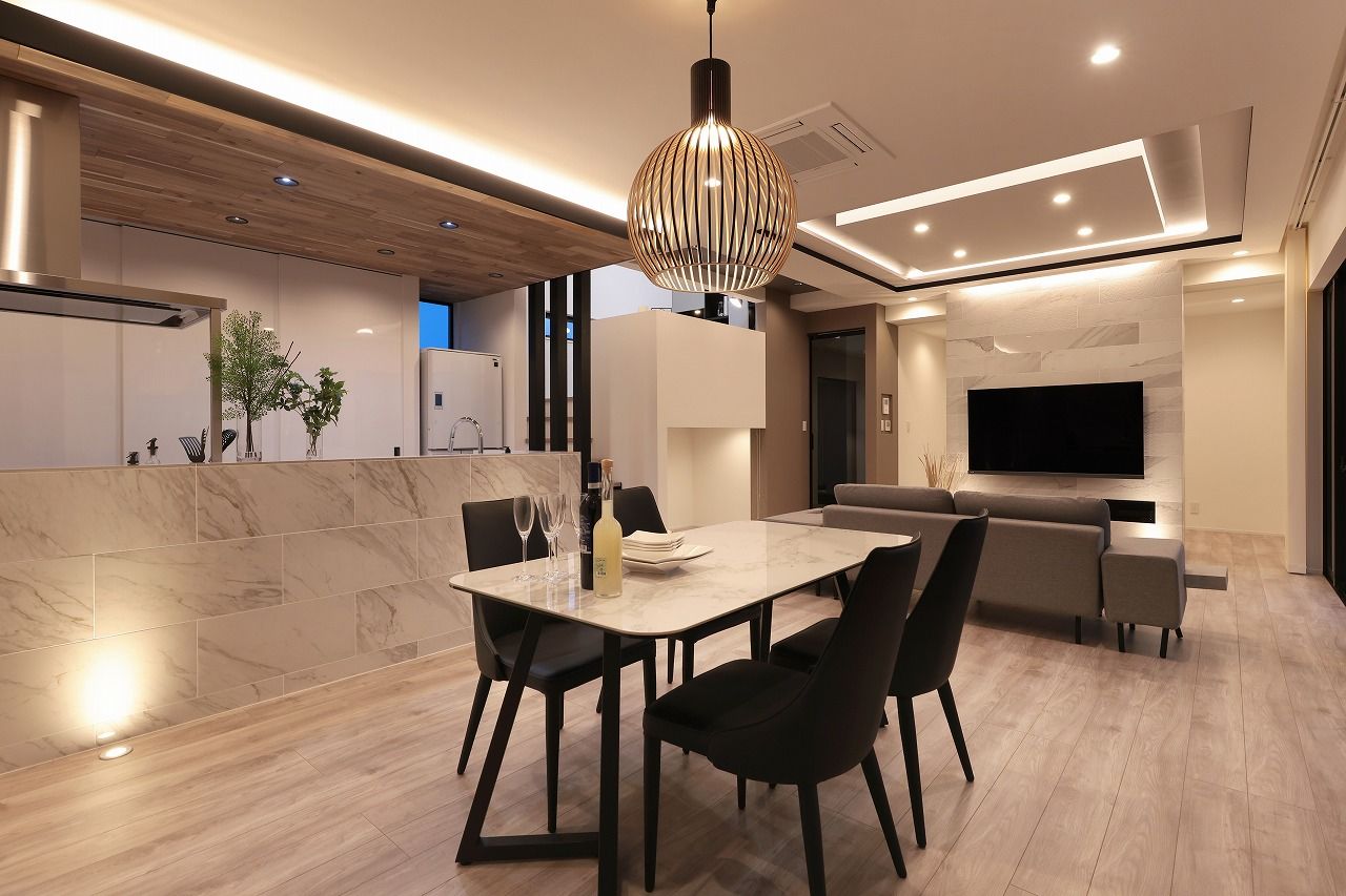 シブサワスタイル 【本体価格3400～3499万円】アウトラインバランスと水平ラインが美しい、モダンリゾートハウスの建築実例画像4