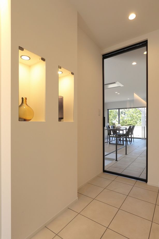 シブサワスタイル 【平屋/本体価格2200～2299万円】希望を超える驚きのプランでかなえた、美しく暮らしやすい理想の平屋の建築実例画像3