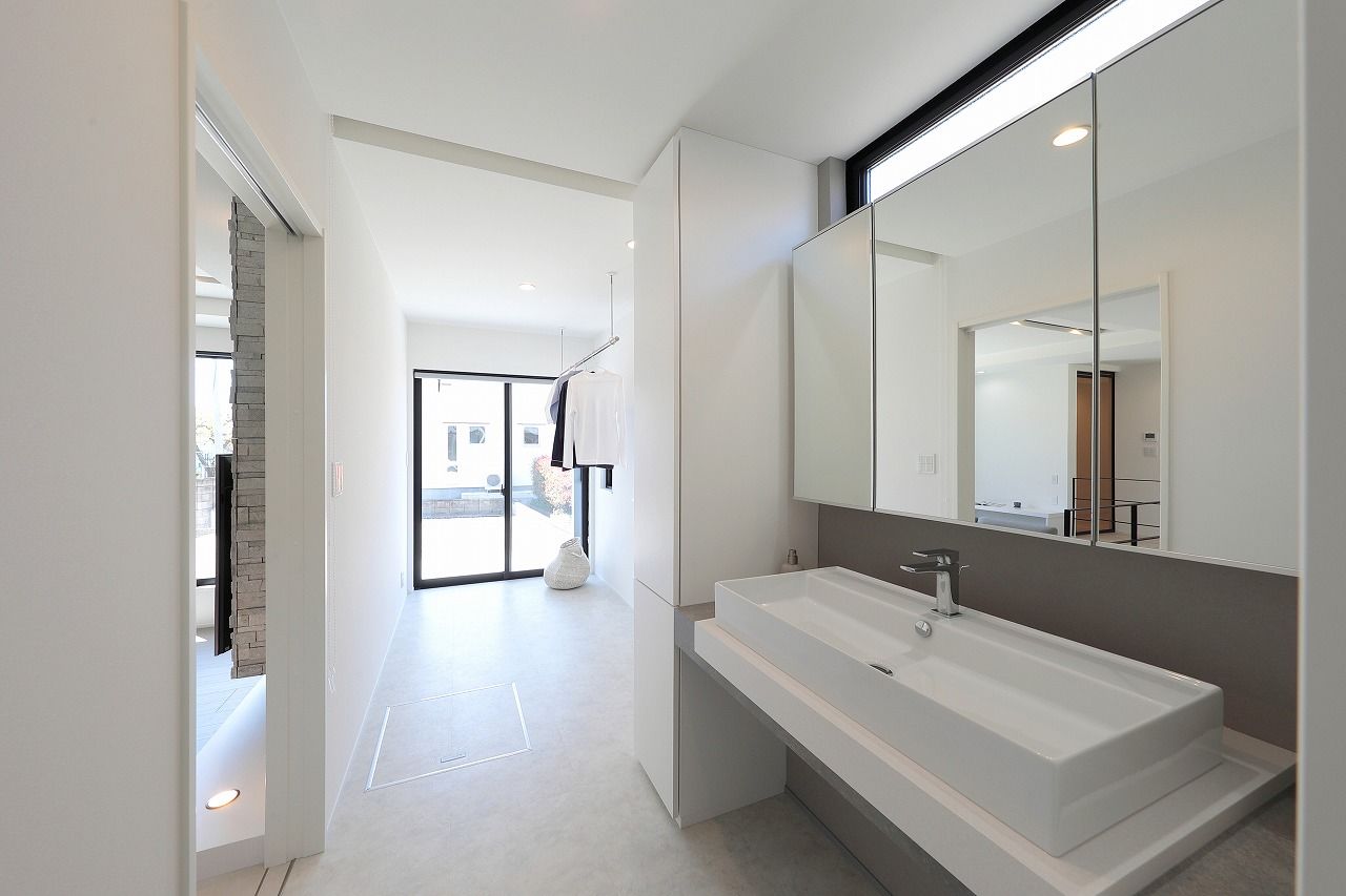 シブサワスタイル 【平屋/本体価格2200～2299万円】希望を超える驚きのプランでかなえた、美しく暮らしやすい理想の平屋の建築実例画像9