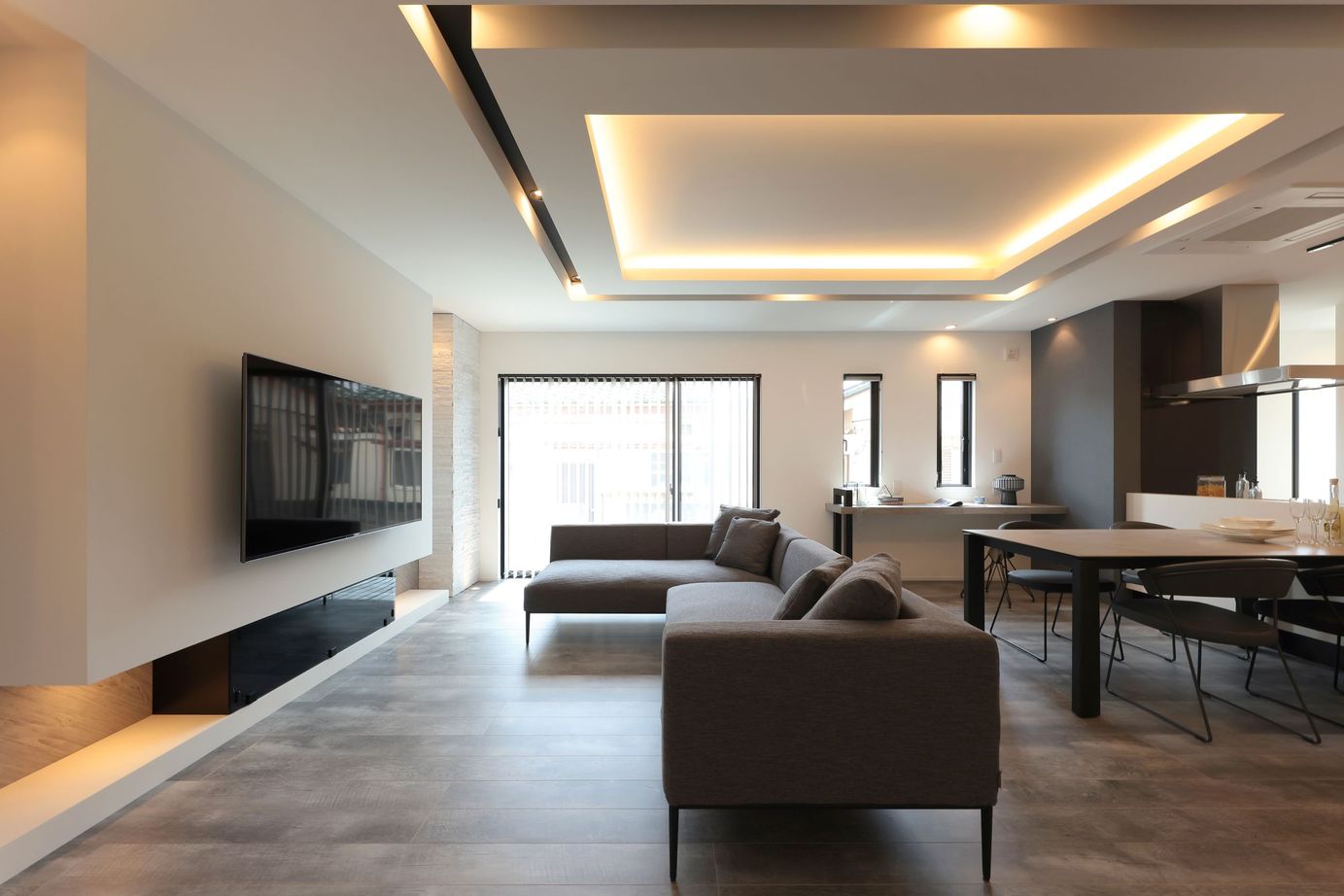 シブサワスタイル 2台ガレージをもったホテルライク×シンプルモダンハウスの建築実例画像5