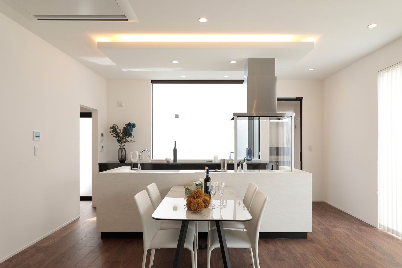 シブサワスタイル 二棟×二世帯平屋モダンハウスの建築実例画像7