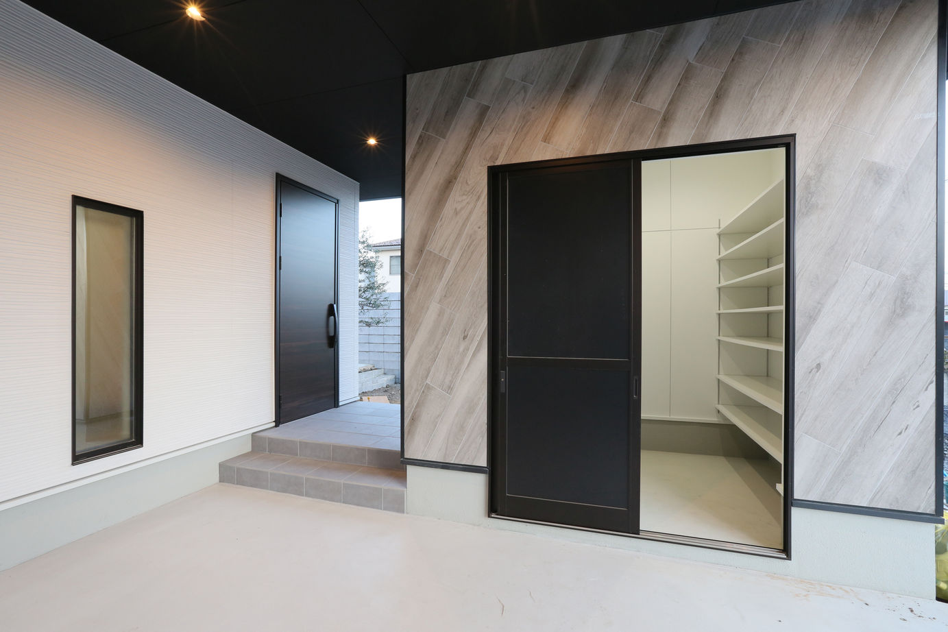 シブサワスタイル 敷地形状を活かしたホテルライク×ナチュラルモダンハウスの建築実例画像2