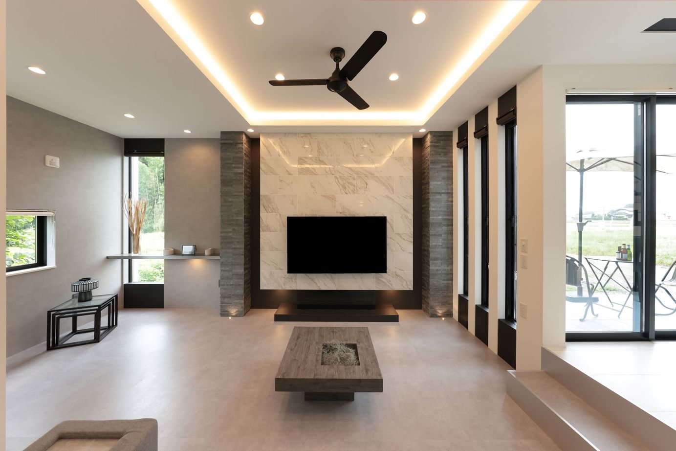 シブサワスタイル 敷地を活かしたスローライフを愉しむリゾートモダンハウスの建築実例画像4