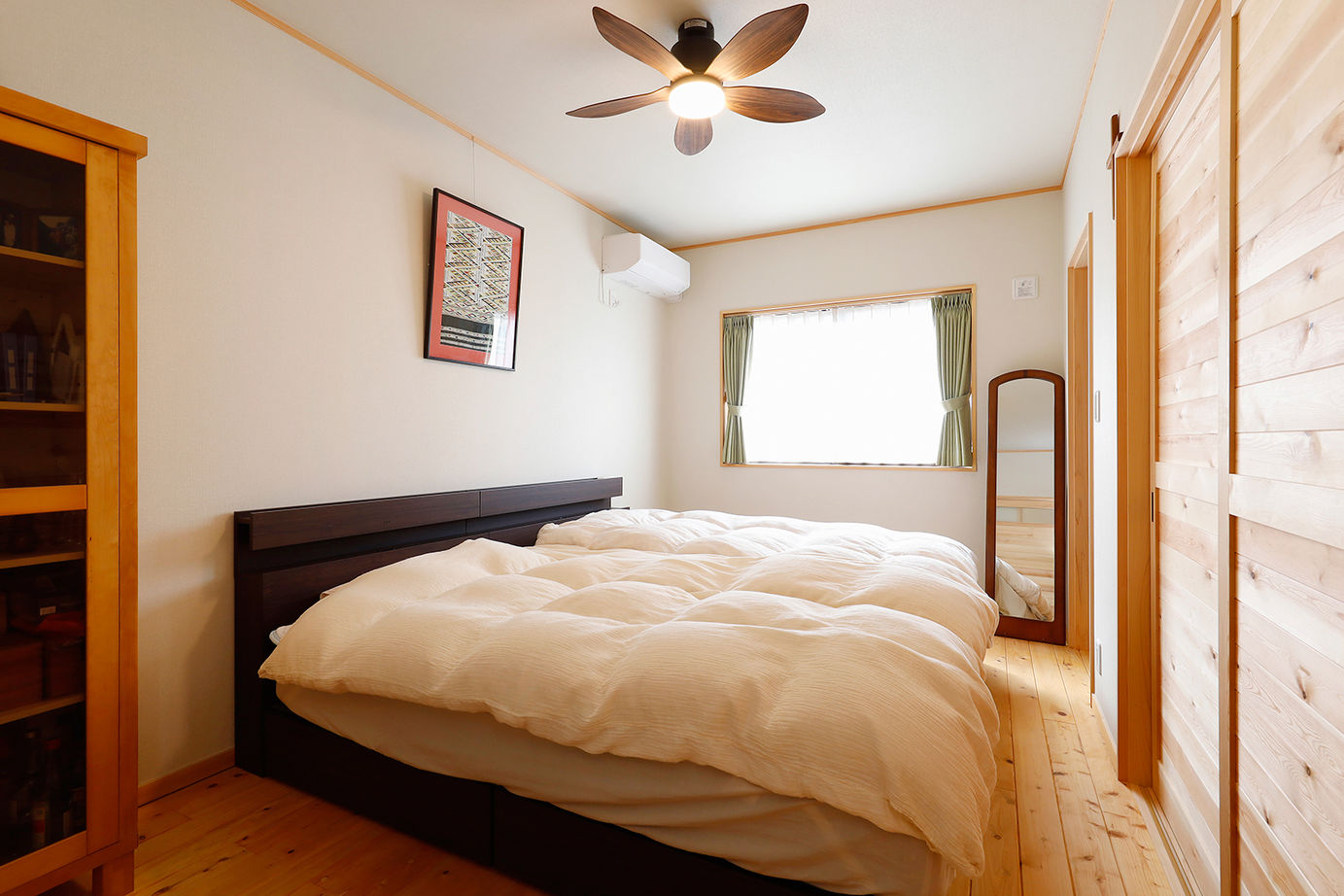 イバケン 【間取り図有】1.5階建ての「まるで自然の中にいるみたい」木に包まれたサステナブルな暮らしの建築実例画像7