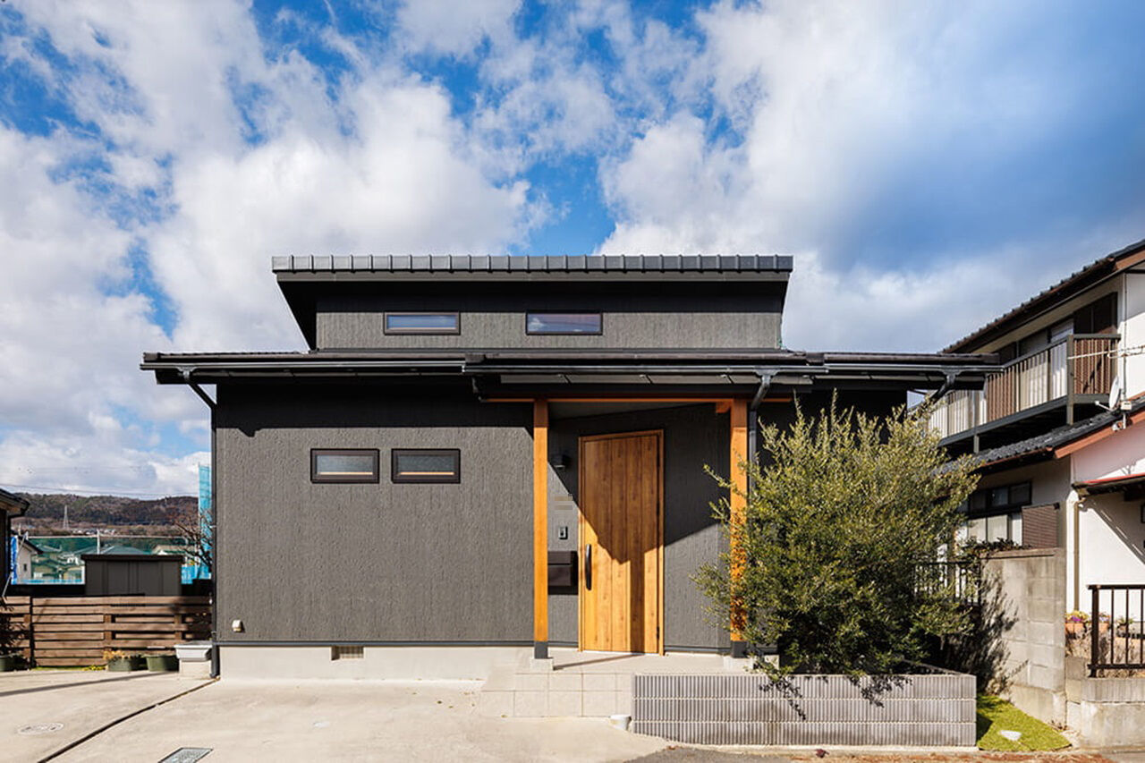 イバケン 檜の夫婦柱が支える大空間。笑い声がやさしく響く平屋の建築実例画像7