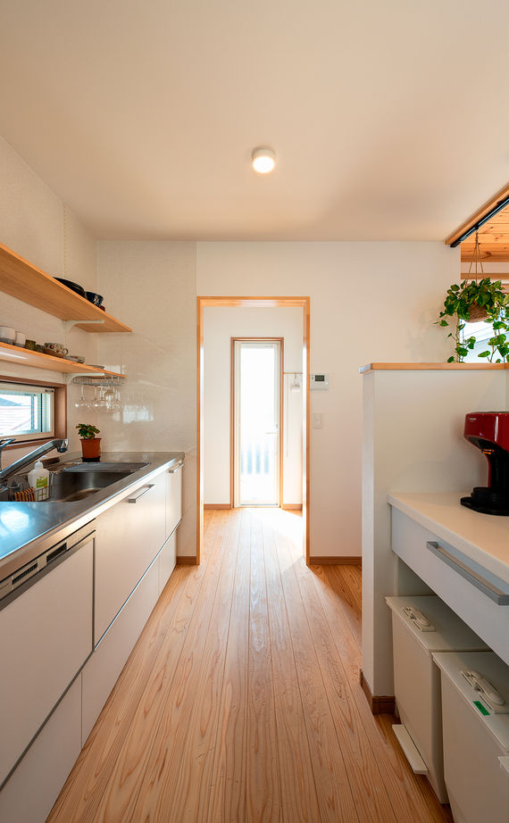 建築工房わたなべ（富士市） 【富士市/2000～2499万円/太陽光/防音室/間取り図有】自然を感じながら、音楽や猫との暮らしを楽しむ家の建築実例画像7