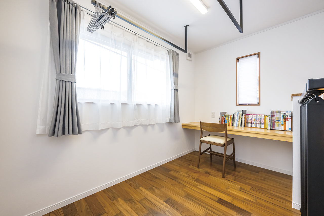 建築工房わたなべ（富士市） 【富士市/2400万円～2499万円/子育て/間取図有】空間がオープンにつながるインダストリアルテイストの家の建築実例画像10