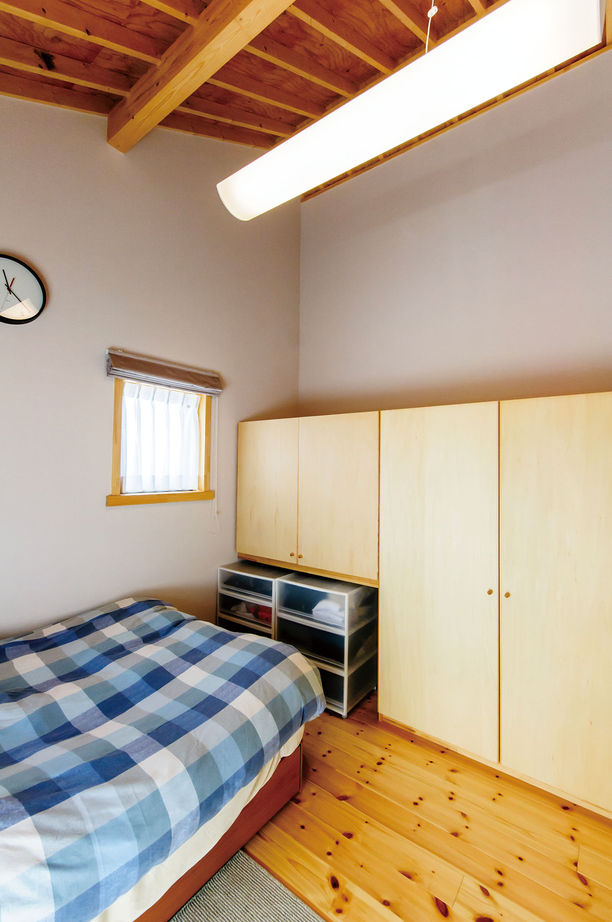 BAUHOUSE -住まい設計工房バウハウス- 【ガレージハウス/36坪/間取り図】季節ごとに楽しめる庭の植栽。１年中心地が良いシンプルモダンな暮らしの建築実例画像9