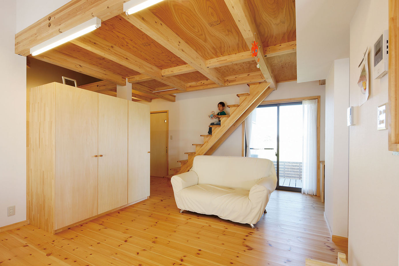 BAUHOUSE -住まい設計工房バウハウス- 【34坪/間取り図/平屋】片流れ屋根が美しく田園風景に映える家の建築実例画像10