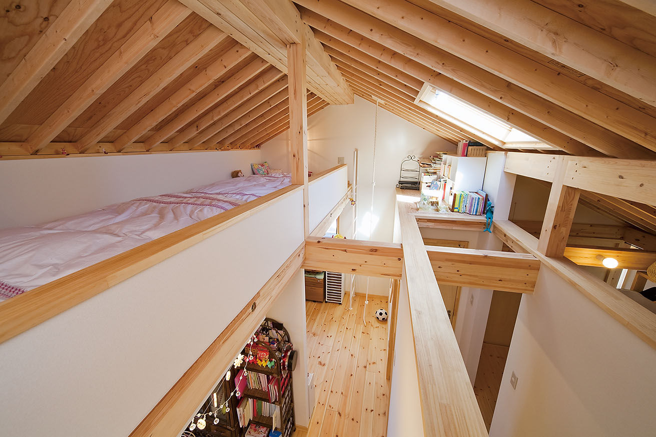 BAUHOUSE -住まい設計工房バウハウス- 【吹抜け/39坪/間取り図】まるで毎日がアウトドアライフ。薪ストーブを備えたロフト付きの平屋風住宅の建築実例画像5