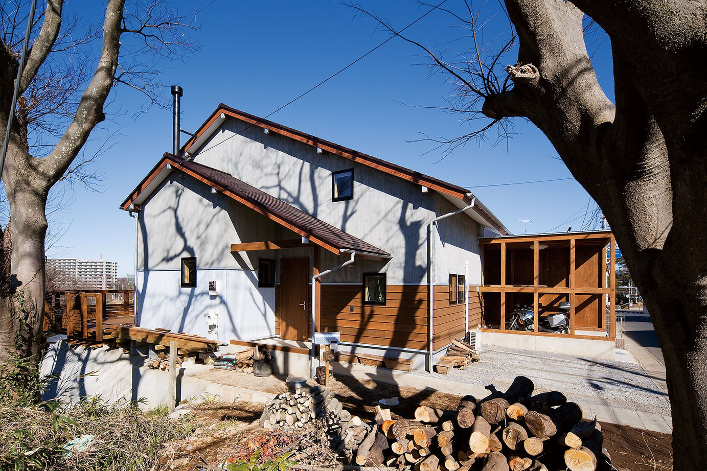 BAUHOUSE -住まい設計工房バウハウス- 【吹抜け/39坪/間取り図】まるで毎日がアウトドアライフ。薪ストーブを備えたロフト付きの平屋風住宅の建築実例画像8