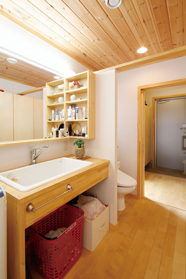 BAUHOUSE -住まい設計工房バウハウス- 【2階建て/薪ストーブ/30坪/間取り図】子どもと一緒に自然の心地よさを体感。のびのび暮らせる家の建築実例画像9