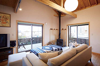 BAUHOUSE -住まい設計工房バウハウス- 【ガレージハウス/47坪/間取り図】平屋風のガレージハウス。ロフトのようなギャラリーも魅力いっぱいの建築実例画像3