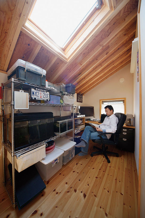 BAUHOUSE -住まい設計工房バウハウス- 【ビルトインガレージ/40坪/間取り図】リクエスト以上の設計。大人の秘密基地「書斎」の完成の建築実例画像2