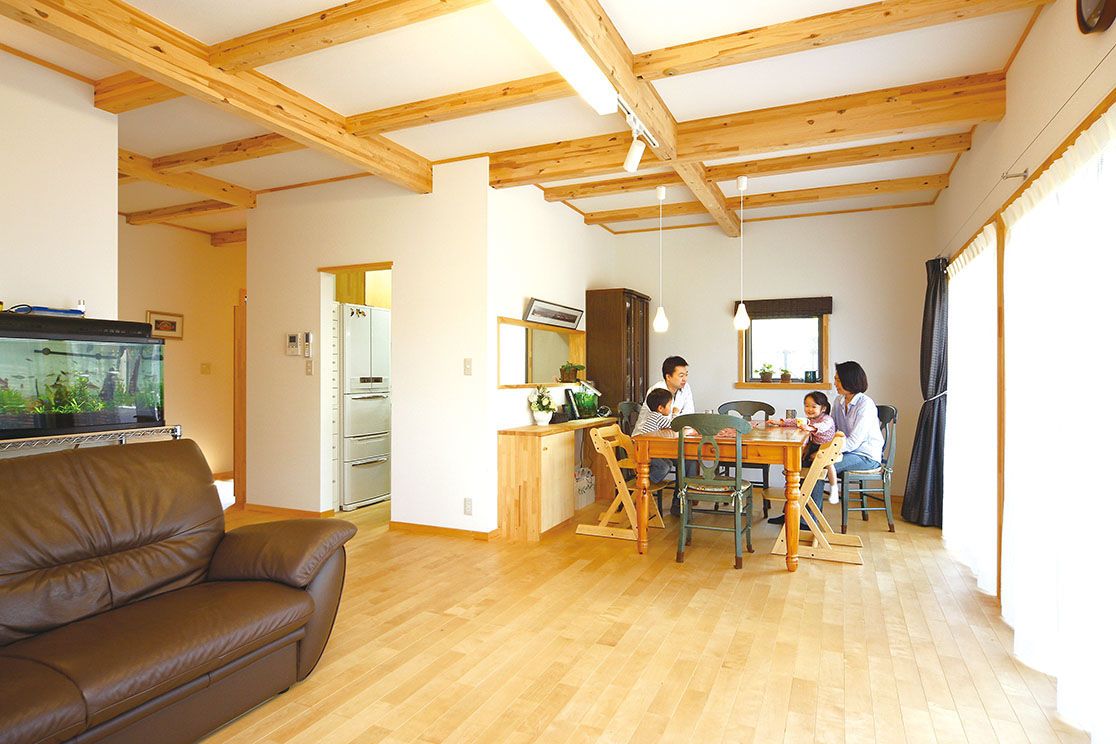 BAUHOUSE -住まい設計工房バウハウス- 【ビルトインガレージ/40坪/間取り図】リクエスト以上の設計。大人の秘密基地「書斎」の完成の建築実例画像4