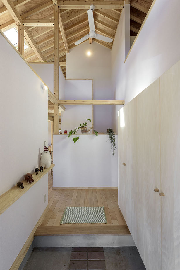 BAUHOUSE -住まい設計工房バウハウス- 【平屋風/切妻屋根/36坪/間取り図】ウッドデッキから見渡す景色に感じる「我が家がリゾートになる幸せ」の建築実例画像9