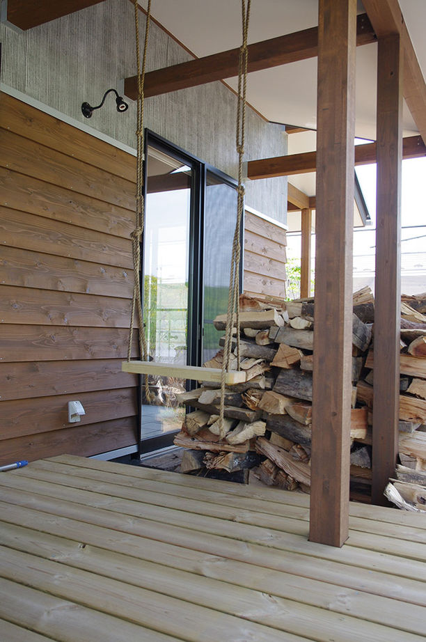 BAUHOUSE -住まい設計工房バウハウス- 【ガレージ/土間/平屋風/35坪/間取り図】薪ストーブ1台で床暖房なしで過ごせる子育ての住まいの建築実例画像9