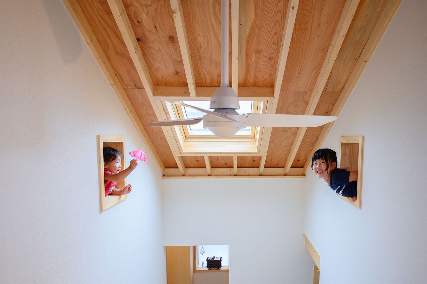 BAUHOUSE -住まい設計工房バウハウス- 【2階建て/家庭菜園/35坪/間取り図】子育て世代の「住・食・遊・育」を備えている平屋風の住まいの建築実例画像10