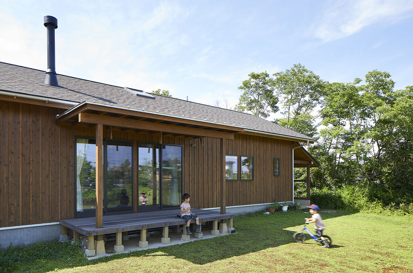 BAUHOUSE -住まい設計工房バウハウス- 【平屋/30坪/間取り図】森をつくり、家を建てる。幼い頃からの夢をかなえた、薪ストーブのある平屋の建築実例画像3