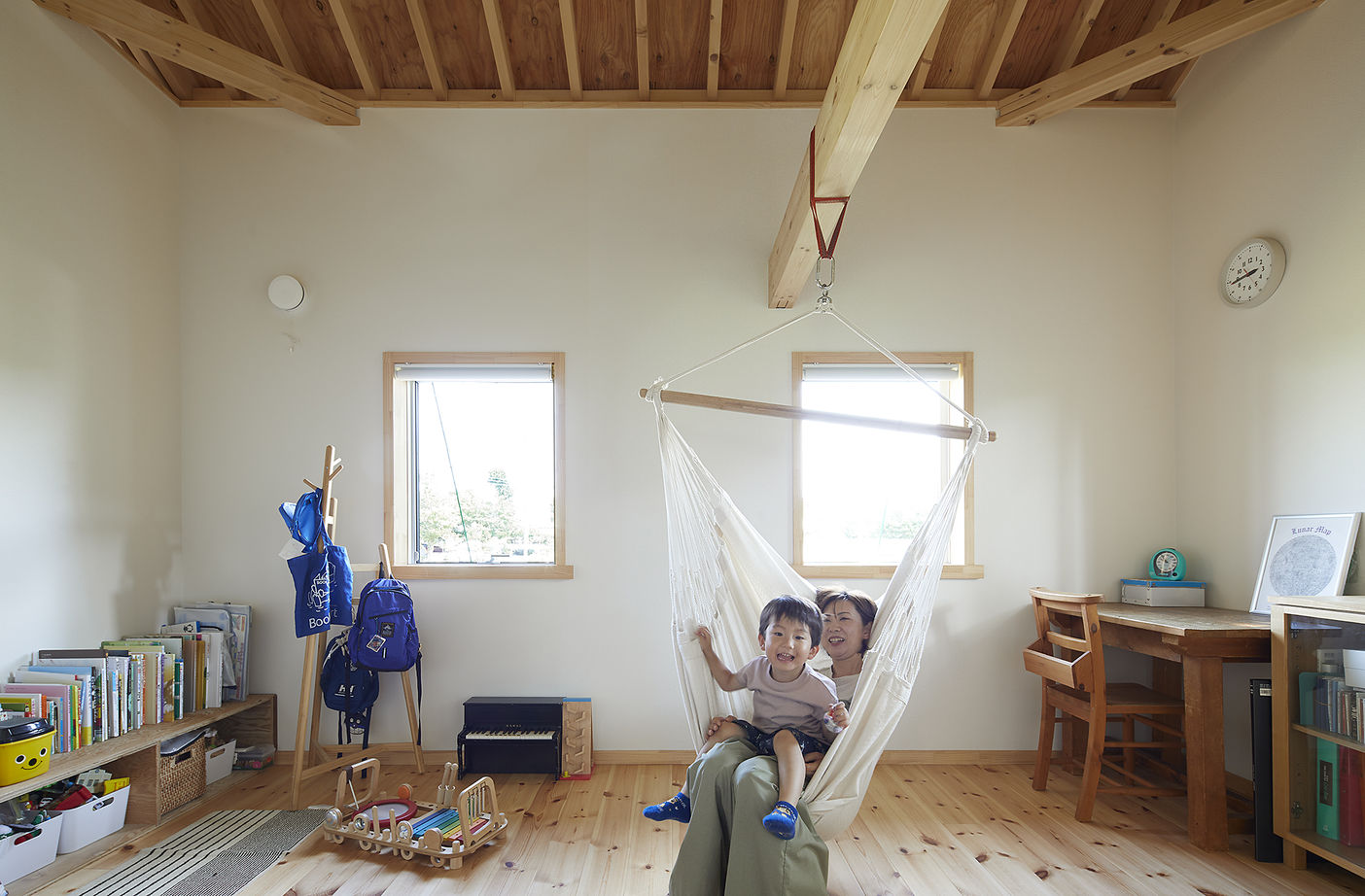 BAUHOUSE -住まい設計工房バウハウス- 【平屋/30坪/間取り図】森をつくり、家を建てる。幼い頃からの夢をかなえた、薪ストーブのある平屋の建築実例画像7