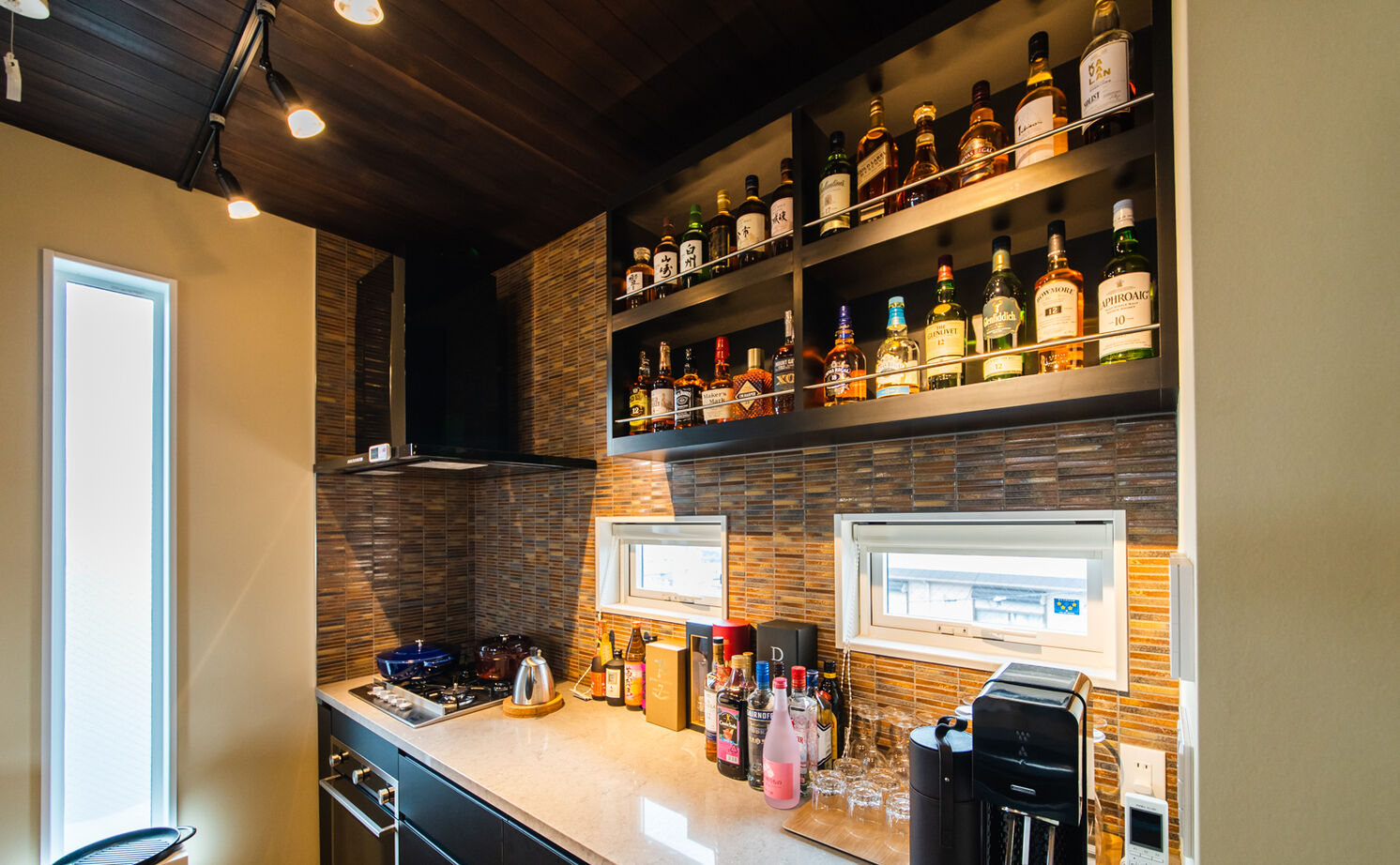 一級建築士事務所　タイセーハウジング 【横浜市神奈川区/ビルトインガレージ/間取り図有】遊び心満載な空間作り。囲炉裏がある3階建て二世帯住宅の建築実例画像8