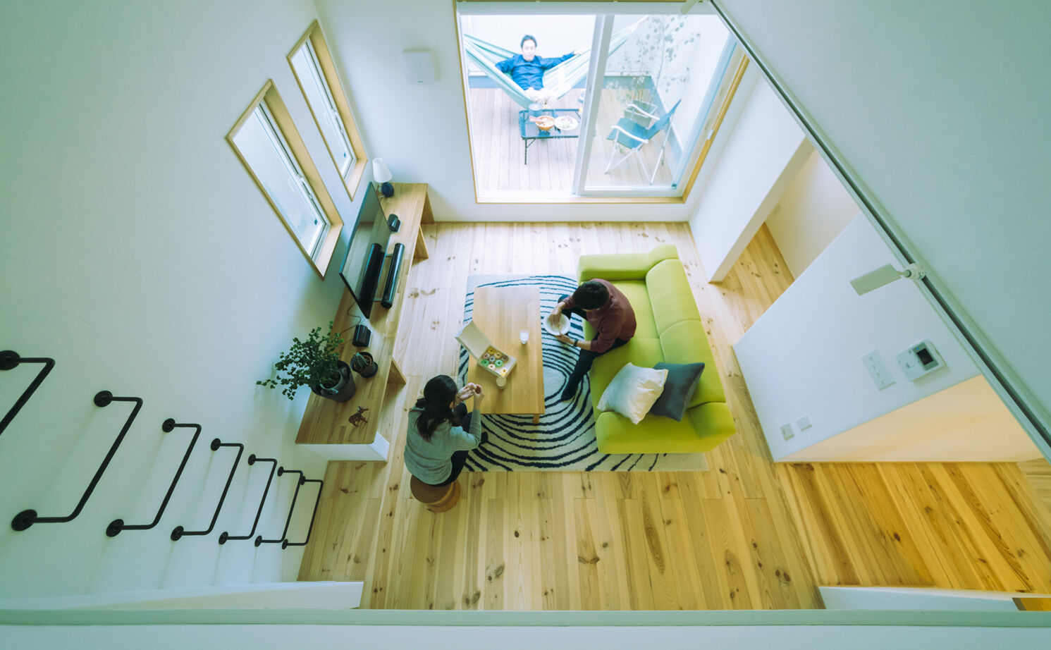 一級建築士事務所　タイセーハウジング 【世田谷区/2000万円台/狭小変形地/約28坪/間取り図】自然素材で建てる天井高3.5mのゆったりLDKの家の建築実例画像7