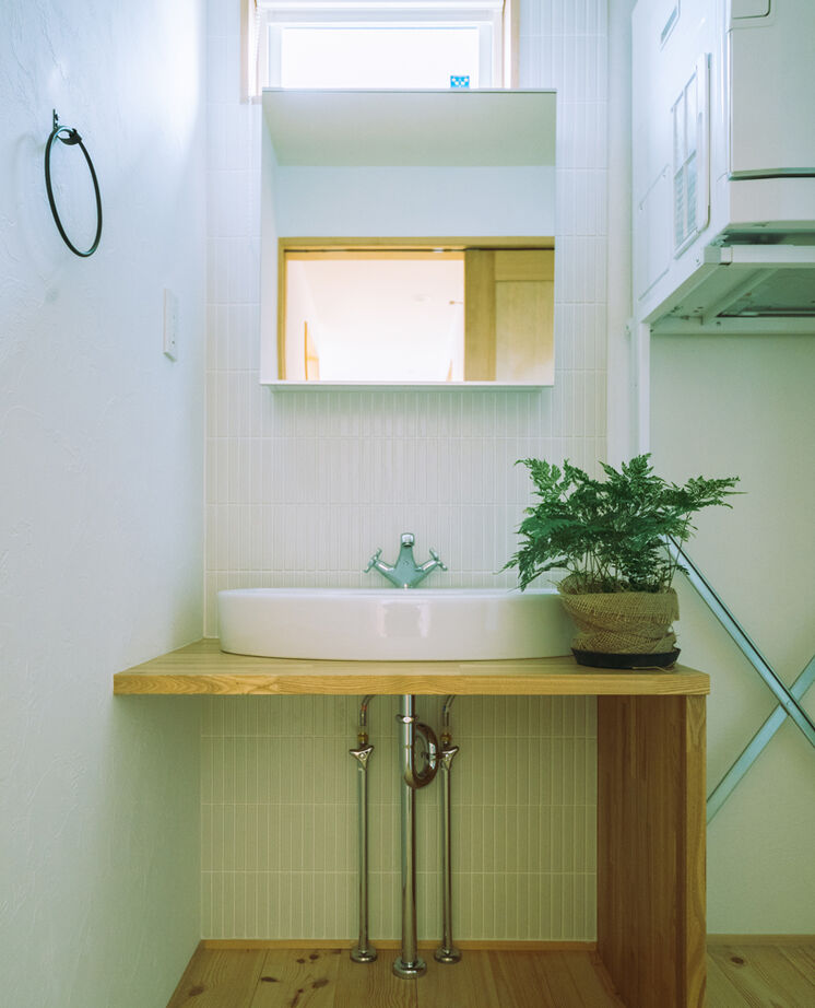 一級建築士事務所　タイセーハウジング 【世田谷区/2000万円台/狭小変形地/約28坪/間取り図】自然素材で建てる天井高3.5mのゆったりLDKの家の建築実例画像12