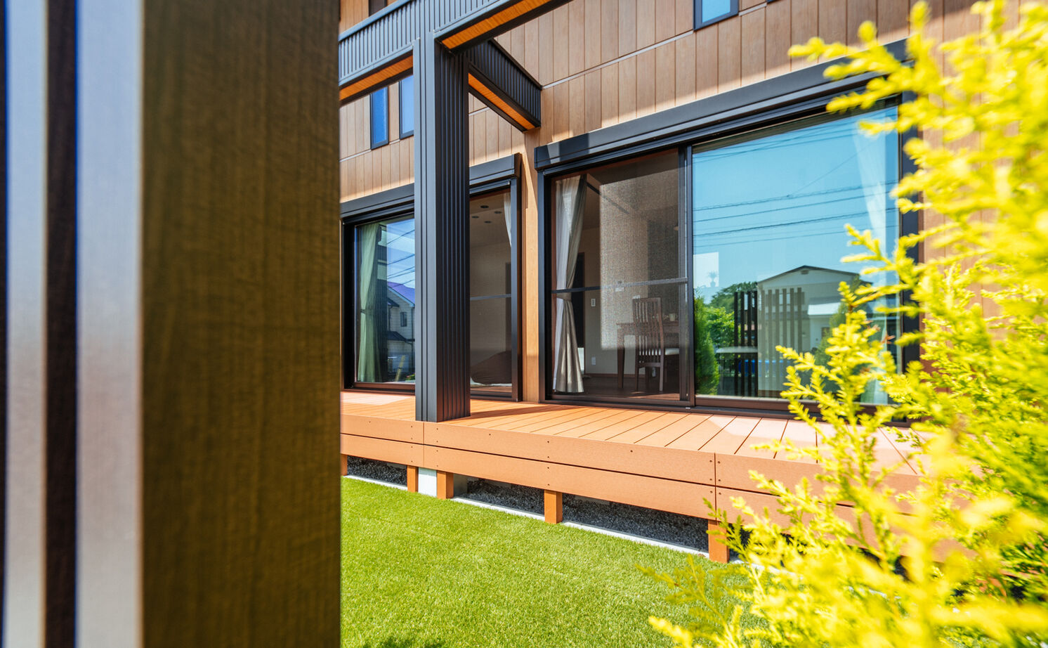 一級建築士事務所　タイセーハウジング 【厚木市/ウッドデッキ/3LDK/間取り図】暮らしに沿った帰宅動線に家と外とを繋ぐスクエアデザインの家の建築実例画像15