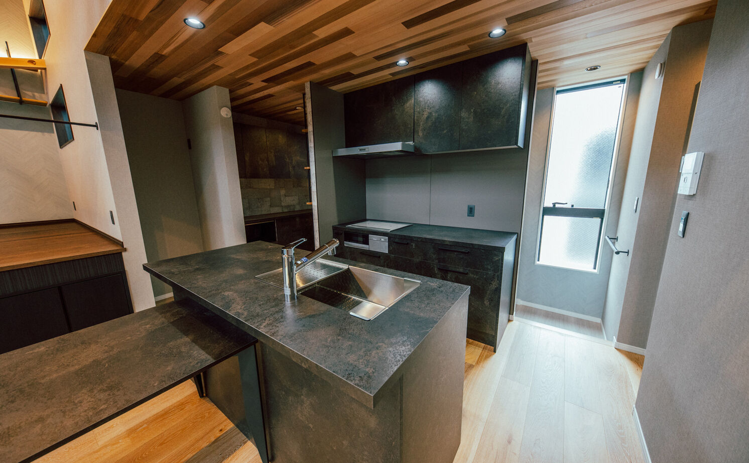 一級建築士事務所　タイセーハウジング 【厚木市/スキップフロア/4LDK＋ロフト/間取り図】信頼できる担当と叶えた秘密基地のような遊び心ある家の建築実例画像6