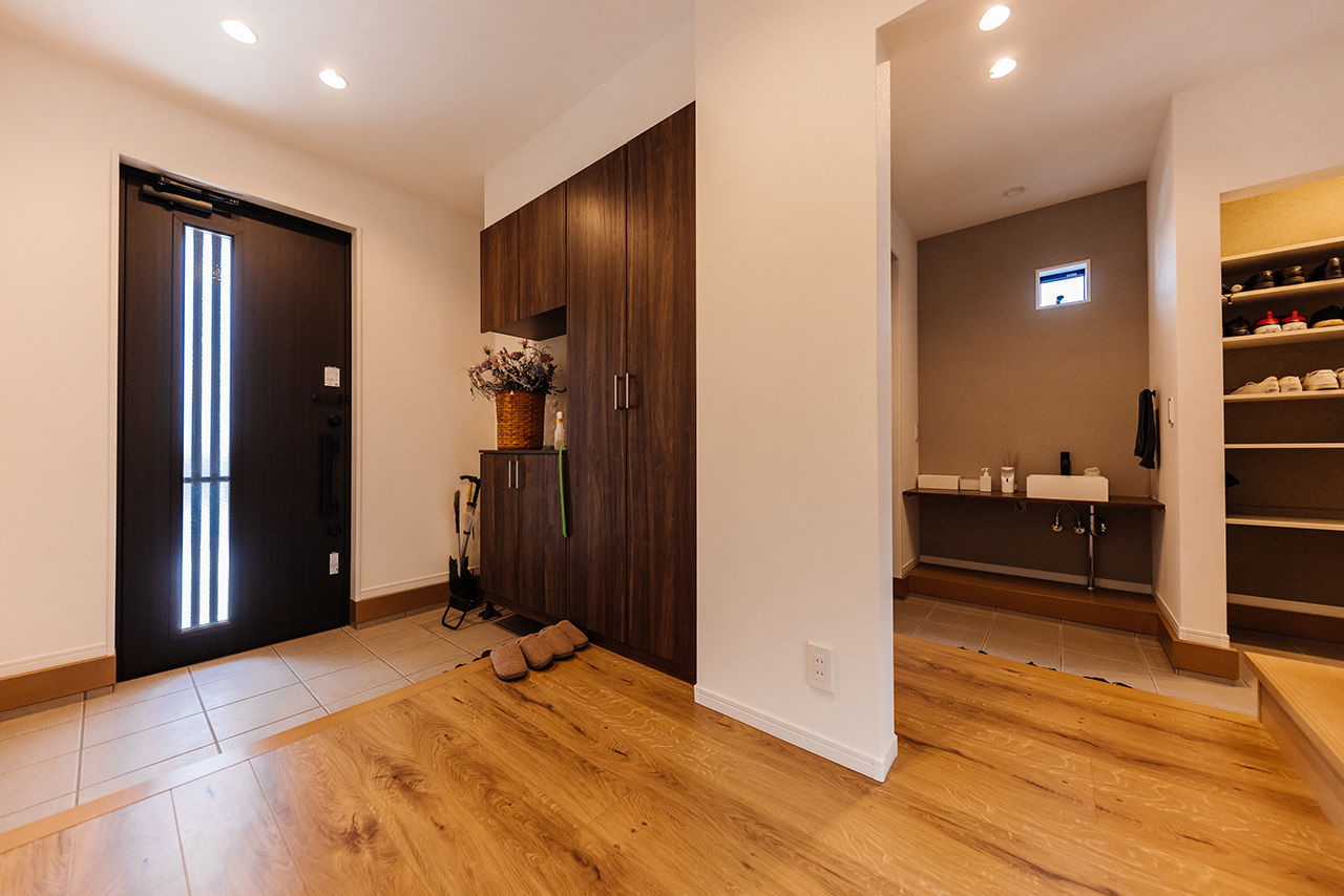 一級建築士事務所　タイセーハウジング 【座間市/バリアフリー】天井高を利用した「KURA」や生活リズムの違いに配慮した3階建ての二世帯住宅の建築実例画像7