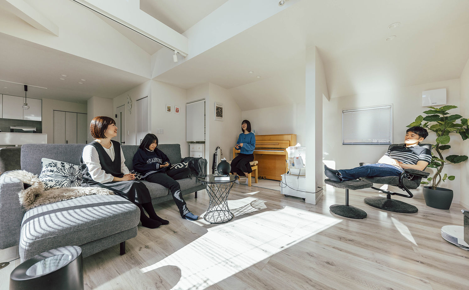 一級建築士事務所　タイセーハウジング 【2000万円台/東京都豊島区】高い性能とデザインを両立。たっぷり光を取り込む2階LDKの建築実例画像2