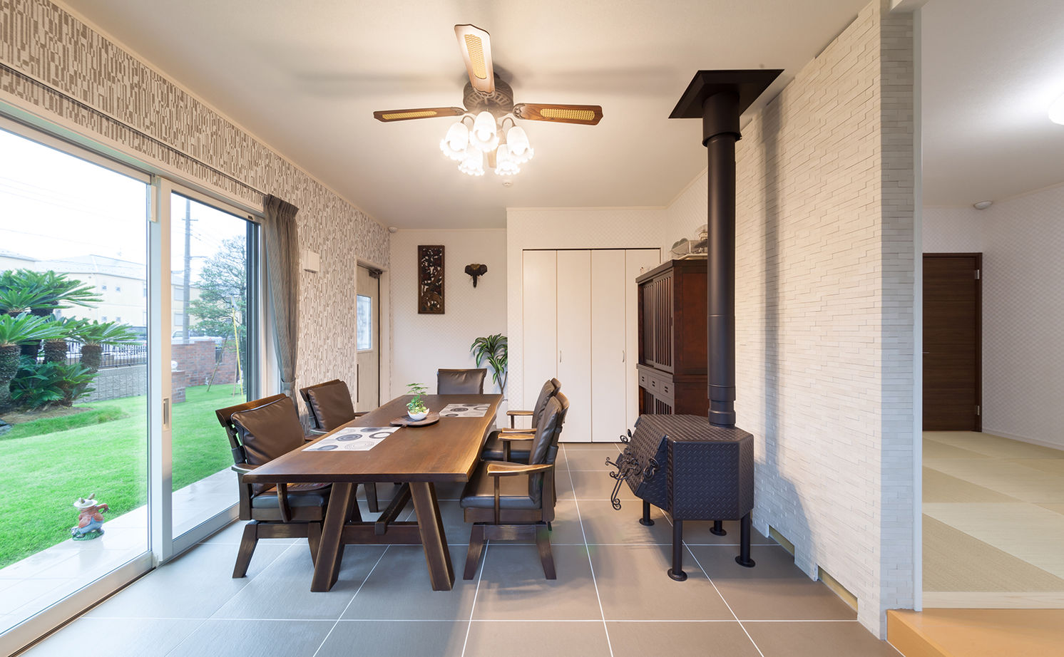 木下工務店 広々とした敷地に広がるラグジュアリーな平屋。贅沢な時を過ごす大人の住まいの建築実例画像7