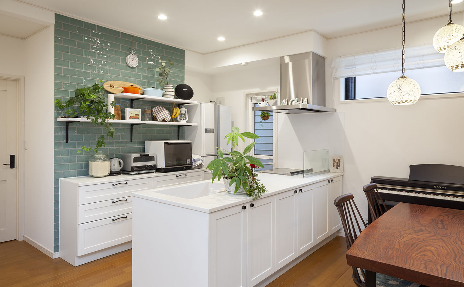 木下工務店 【2000万円~2499万円/30坪/間取り有】【千葉】自由設計が叶えた、ウッドデッキと吹き抜けリビングの開放感の建築実例画像7