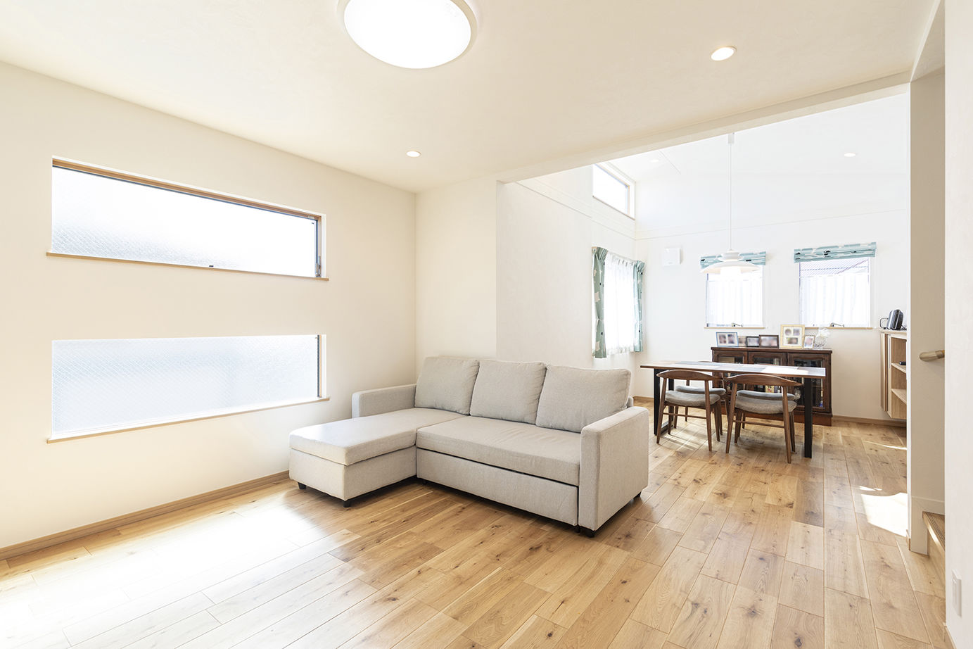 木下工務店 【2400万円台／2階リビング／屋上／間取図有】明るさと開放感、アウトドアの気持ちよさを愉しむ家の建築実例画像5