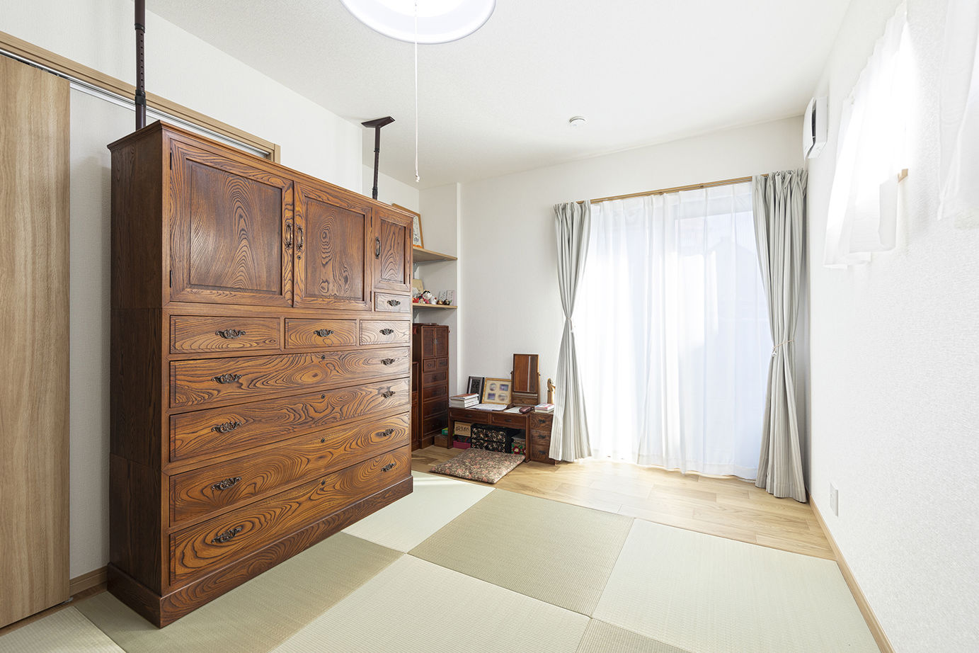 木下工務店 【2400万円台／2階リビング／屋上／間取図有】明るさと開放感、アウトドアの気持ちよさを愉しむ家の建築実例画像15