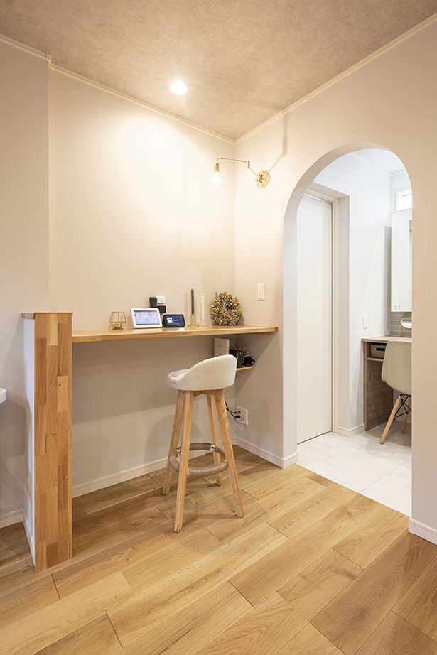 木下工務店 【2100万円台／吹抜／動線／間取図有】光に包まれる大空間とヌックの心地よさが、やさしく時間を紡ぐ家の建築実例画像8