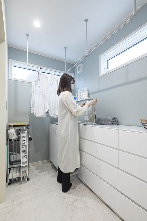 木下工務店 【2100万円台／吹抜／動線／間取図有】光に包まれる大空間とヌックの心地よさが、やさしく時間を紡ぐ家の建築実例画像12