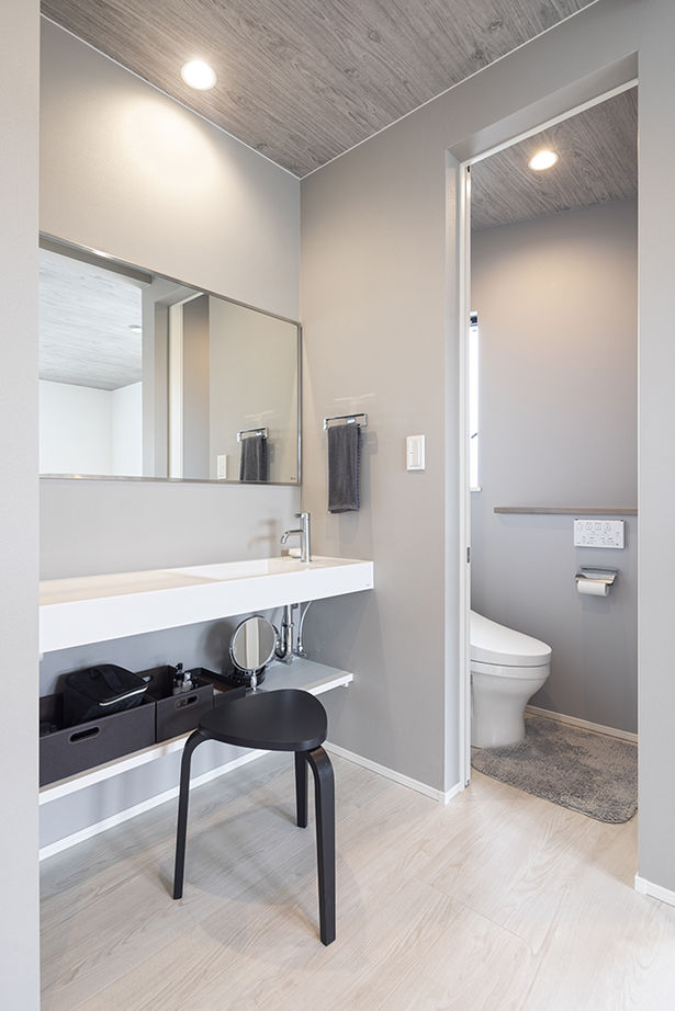 木下工務店 【3200万円／狭小／3階建て／吹抜／間取図有】限られた敷地でもゆとりの佇まい。明るさと開放感の室内の建築実例画像15